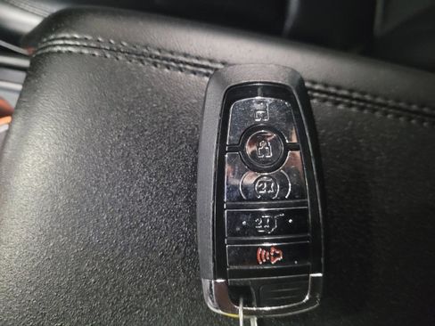 Used 2021 Lincoln Corsair w/ Equipment Group 101A image 32