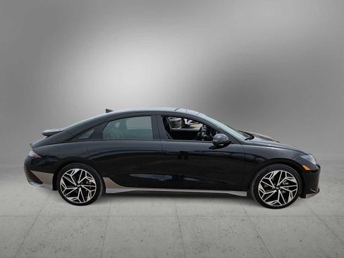 Used 2024 Hyundai Ioniq 6 Limited RWD image 9