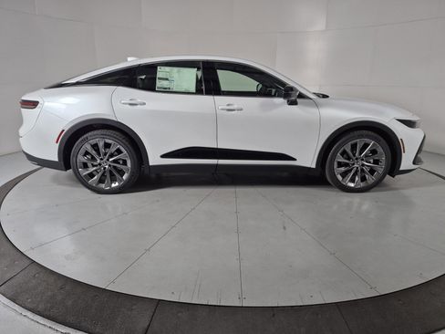 New 2026 Toyota Crown image 7