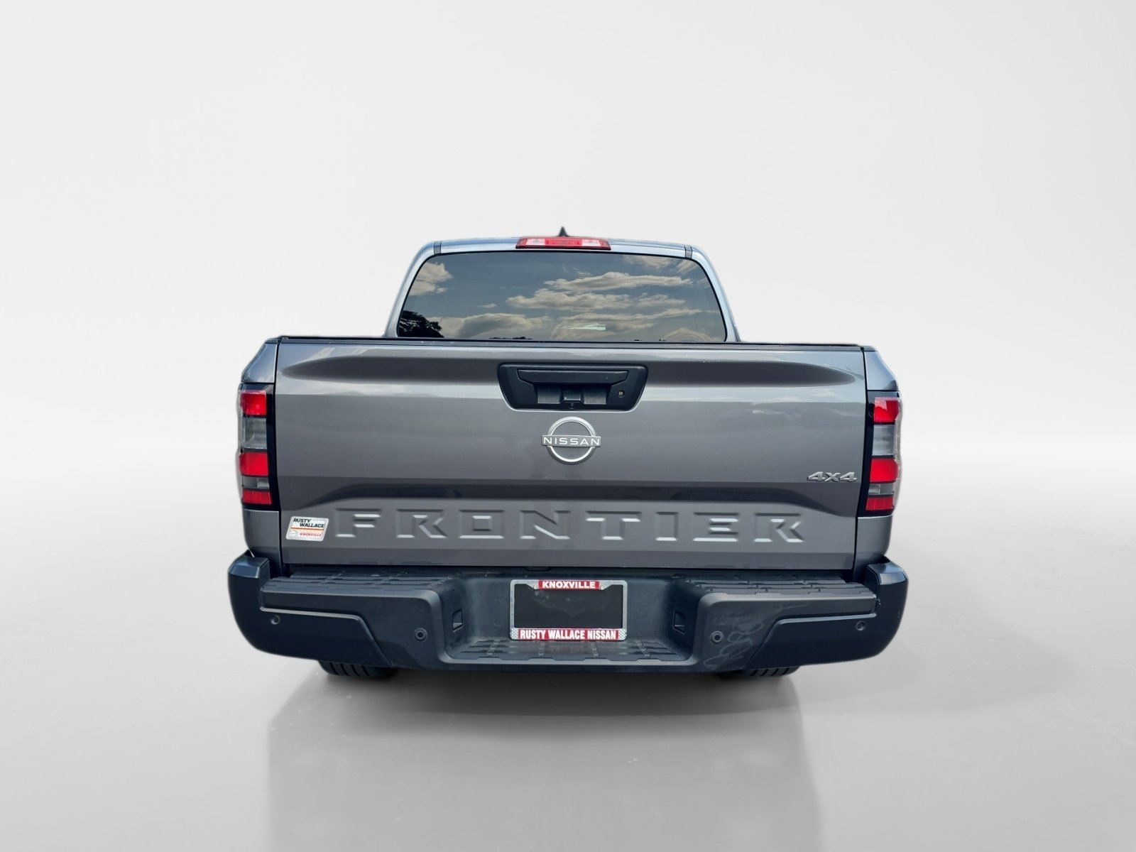 Used 2025 Nissan Frontier S AWD/4WD image 4