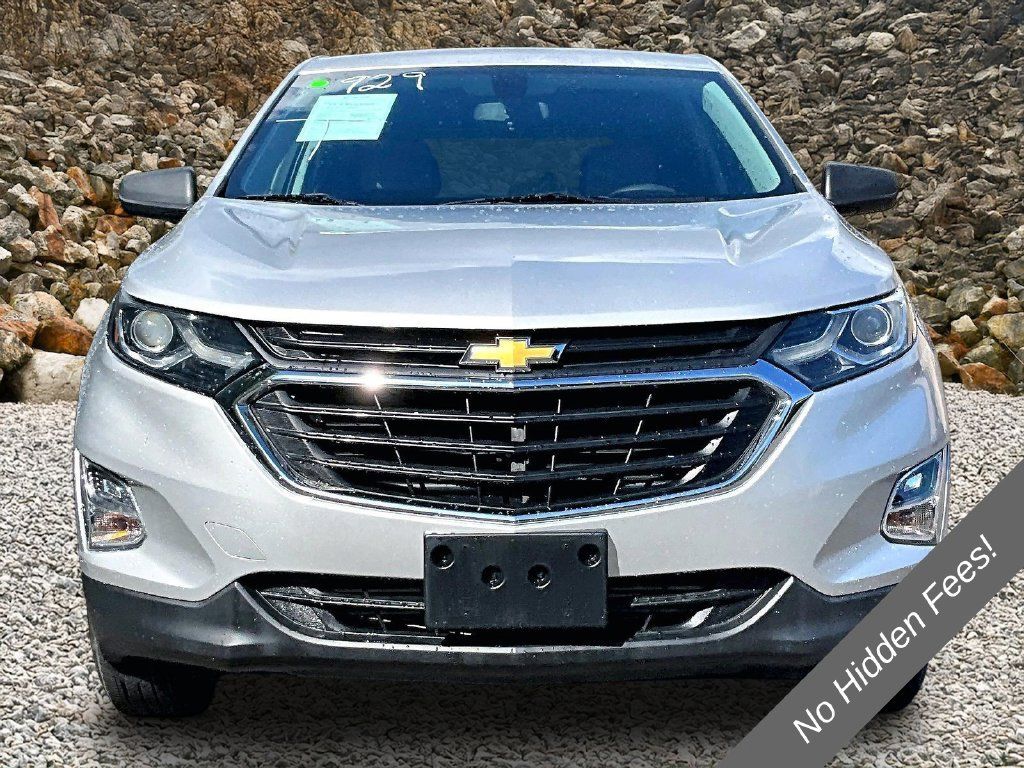 Used 2018 Chevrolet Equinox LS AWD/4WD image 3