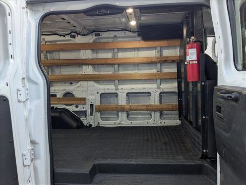 Used 2019 Ford Transit 250 130 Low Roof w/ Exterior Upgrade Package image 15