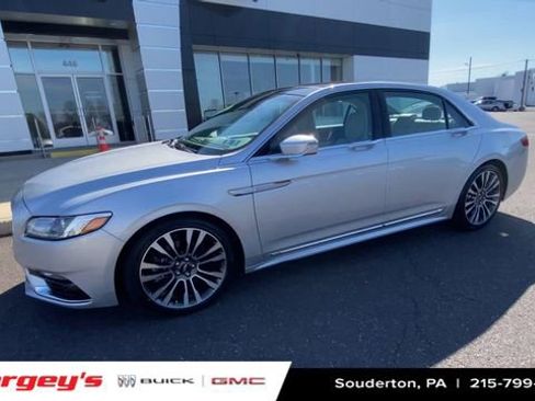 Used 2017 Lincoln Continental Reserve w/ Climate Package image 5