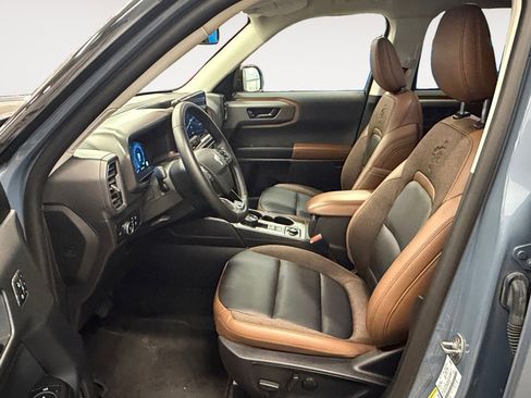 Used 2025 Ford Bronco Sport Outer Banks w/ Outer Banks Tech Package+ AWD/4WD image 23