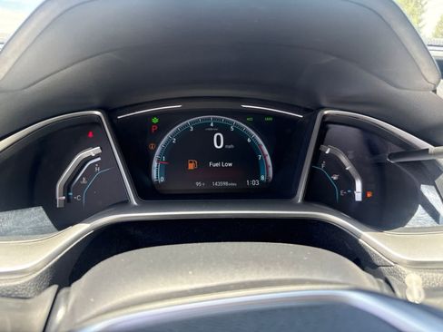 Used 2017 Honda Civic Touring image 23