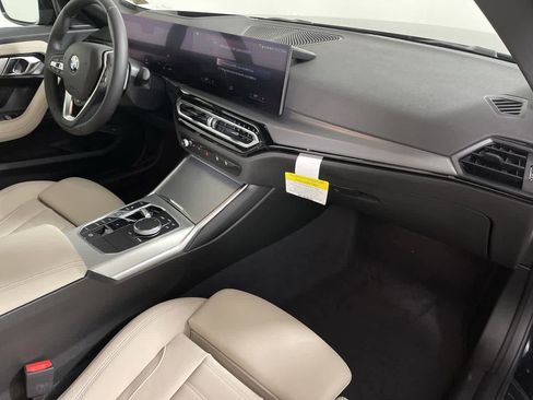 Used 2023 BMW 230i xDrive Coupe w/ Premium Package image 15