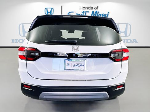 Used 2024 Honda Pilot EX-L image 5