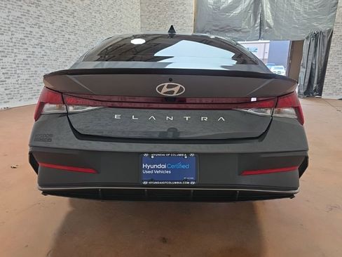 Certified 2025 Hyundai Elantra Sport image 5