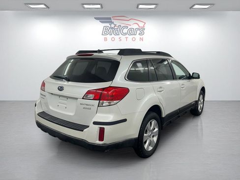 Used 2012 Subaru Outback 2.5i Limited image 4