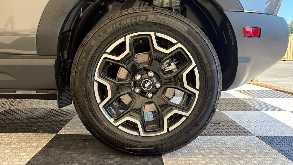 New 2026 Ford Bronco Sport Outer Banks AWD/4WD image 13