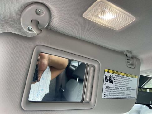 Used 2025 Toyota RAV4 XLE w/ Convenience Package FWD image 31
