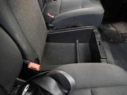 Used 2016 GMC Sierra 1500 SLE w/ SLE Value Package image 33