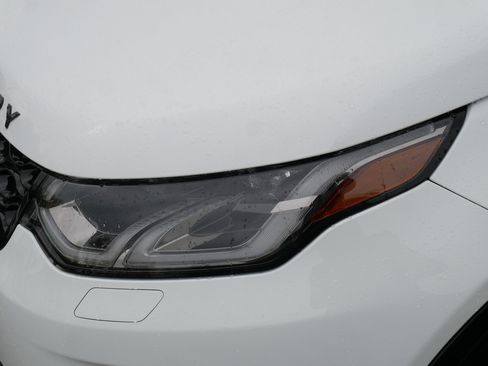 Used 2024 Land Rover Discovery Sport Dynamic SE image 16