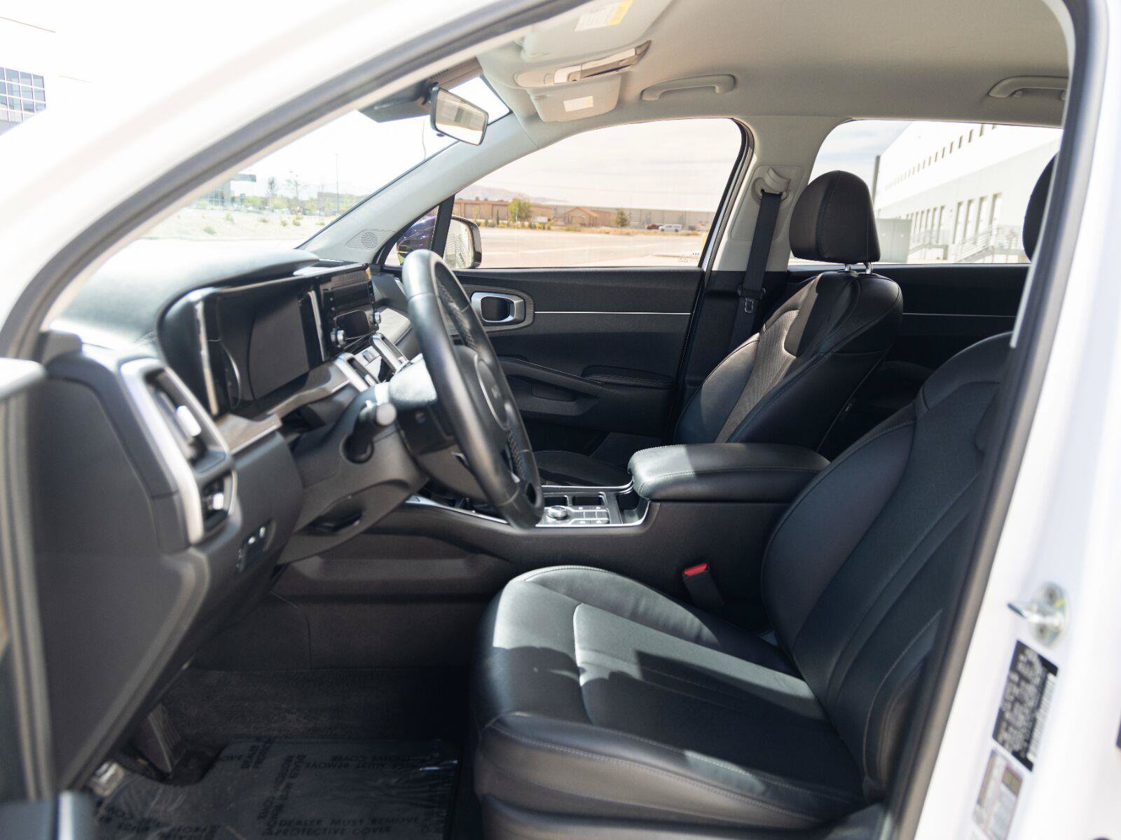 Used 2022 Kia Sorento S AWD/4WD image 17