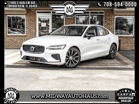 Used 2023 Volvo S60 T8 Plus image 1