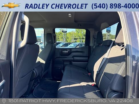 Used 2024 Chevrolet Silverado 1500 Custom Trail Boss w/ LPO, Dark Essentials Package AWD/4WD image 11