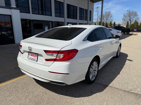 Used 2020 Honda Accord LX image 5
