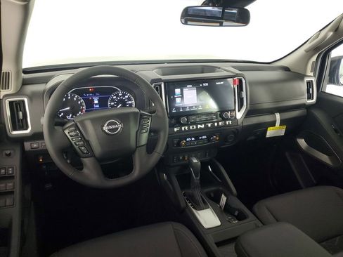 New 2026 Nissan Frontier SV w/ SV Convenience Package RWD image 15