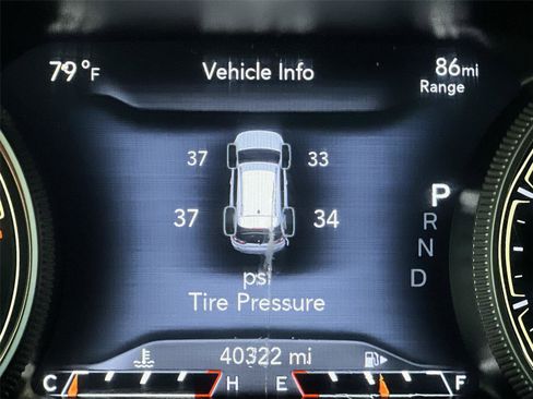 Used 2021 Jeep Cherokee Trailhawk w/ Trailer Tow Group image 15