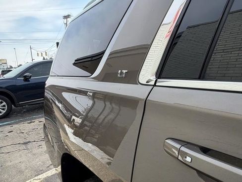 Used 2015 Chevrolet Tahoe LT w/ Luxury Package image 6