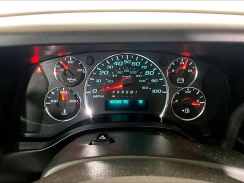 Used 2023 Chevrolet Express 3500 LT w/ LT Preferred Equipment Group RWD image 15