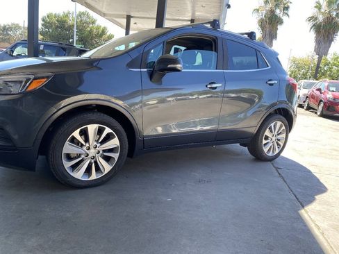 Used 2017 Buick Encore Preferred FWD image 8