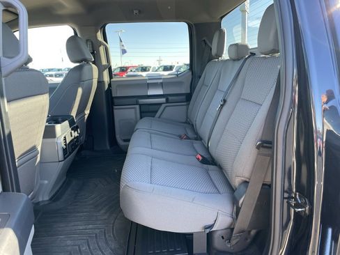 Used 2022 Ford F350 XLT w/ XLT Premium Package image 8