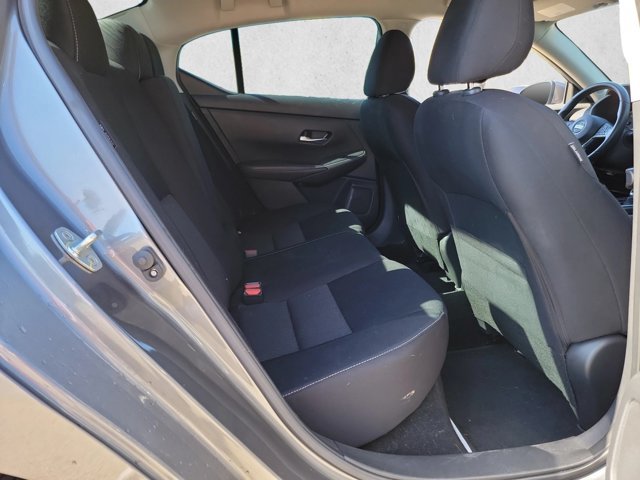 Used 2022 Nissan Sentra SV FWD image 23