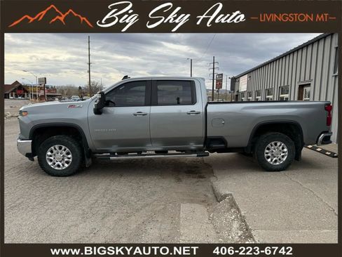 Used 2024 Chevrolet Silverado 3500 LT w/ All Star Edition AWD/4WD image 3