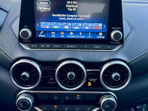 Used 2024 Nissan Sentra SV image 15