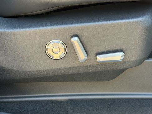 New 2026 Lincoln Navigator L Reserve image 13