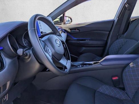 Certified 2021 Toyota C-HR XLE image 15