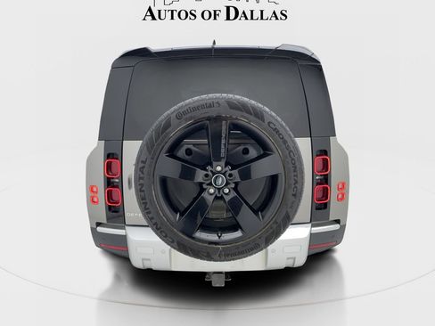 Used 2024 Land Rover Defender 130 S AWD/4WD image 9