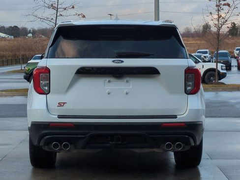 Used 2022 Ford Explorer ST w/ Equipment Group 401A image 7