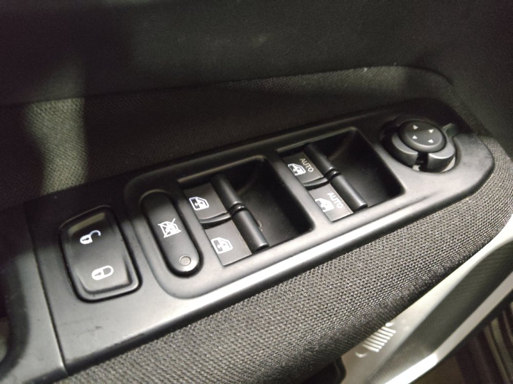 Used 2020 Jeep Renegade Sport w/ Sport Appearance Group FWD image 27
