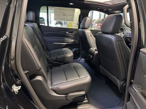 New 2026 Chevrolet Traverse Z71 w/ Enhanced Driving Package AWD/4WD image 17