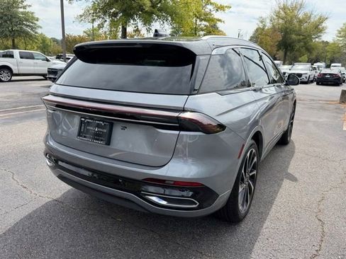 New 2025 Lincoln Nautilus Black Label image 14