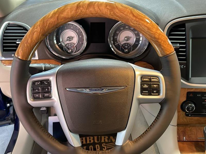 Used 2014 Chrysler 300 C w/ Beats Audio Group AWD/4WD image 30