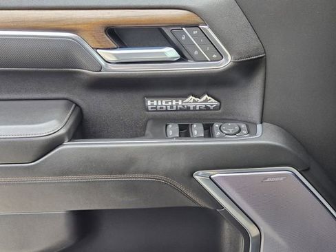 Used 2025 Chevrolet Silverado 1500 High Country w/ High Country Premium Package image 23