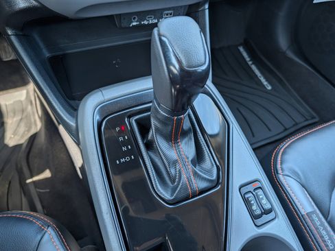 Certified 2025 Subaru Crosstrek 2.5i Limited w/ Popular Package #3A image 32