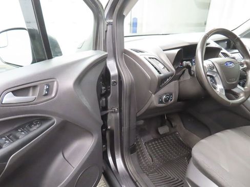 Used 2018 Ford Transit Connect XLT image 45