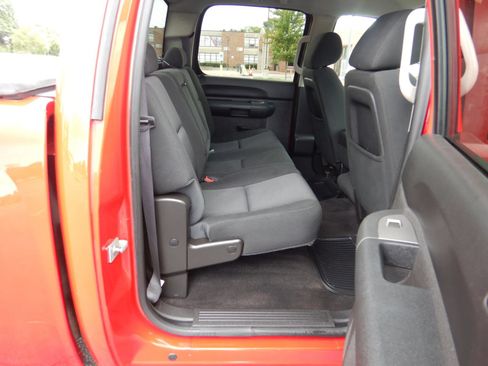 Used 2012 Chevrolet Silverado 1500 LS AWD/4WD image 22