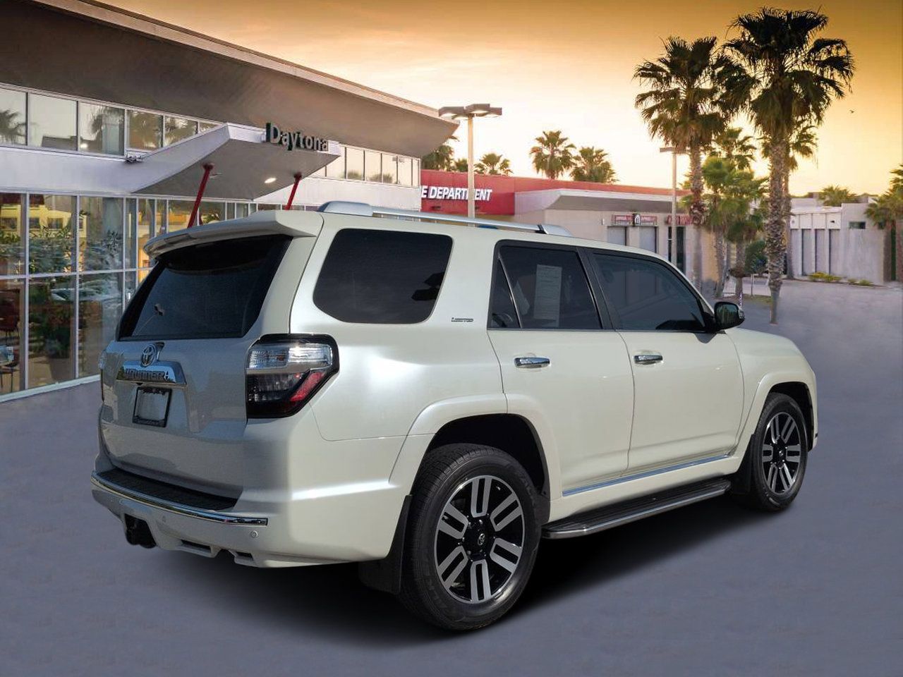 Used 2021 Toyota 4Runner Limited RWD image 3