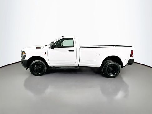 New 2026 RAM 3500 Tradesman AWD/4WD image 4