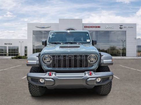 Certified 2026 Jeep Wrangler Unlimited Rubicon AWD/4WD image 6