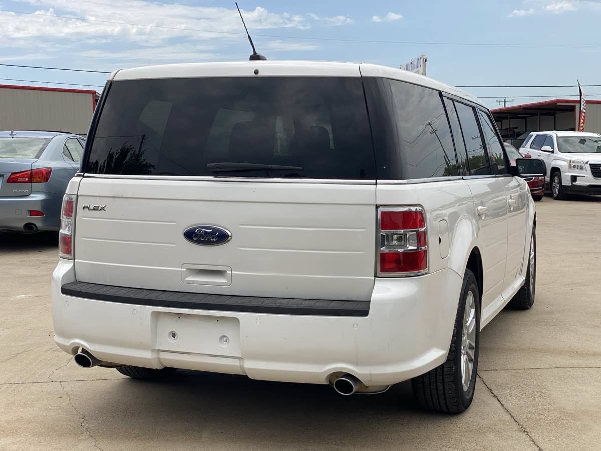 Used 2014 Ford Flex SEL FWD image 6