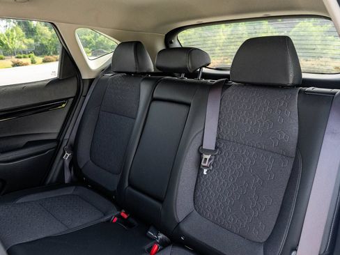 Used 2026 Kia Seltos S FWD image 18