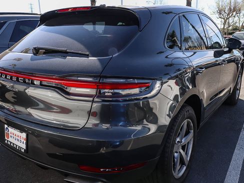 Used 2020 Porsche Macan image 6