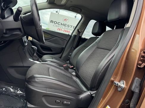 Used 2016 Buick Encore Convenience AWD/4WD image 5