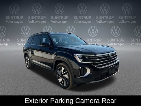 Used 2025 Volkswagen Atlas SE AWD/4WD image 9